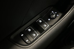 sininen Audi S3 2017 kuva 30.