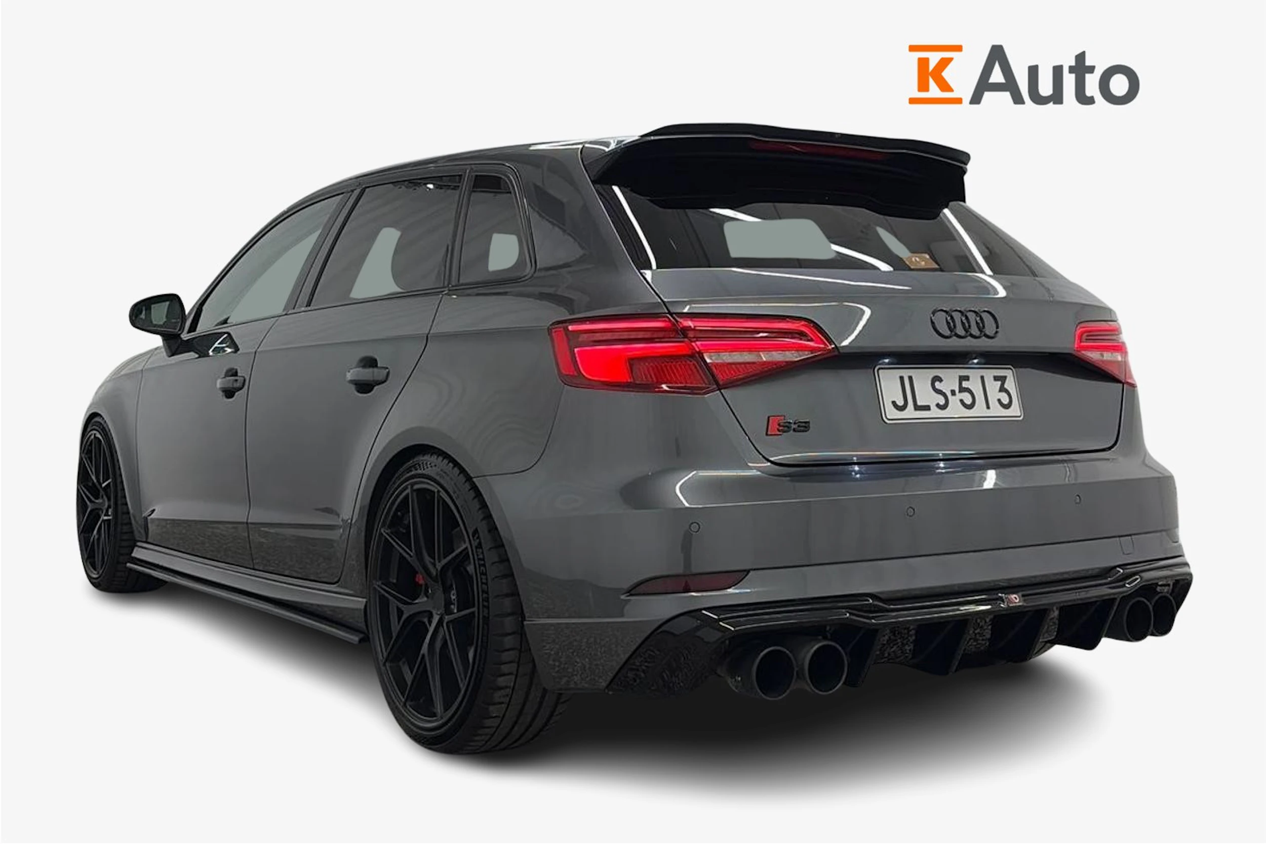 harmaa Audi S3 2018 kuva 2.