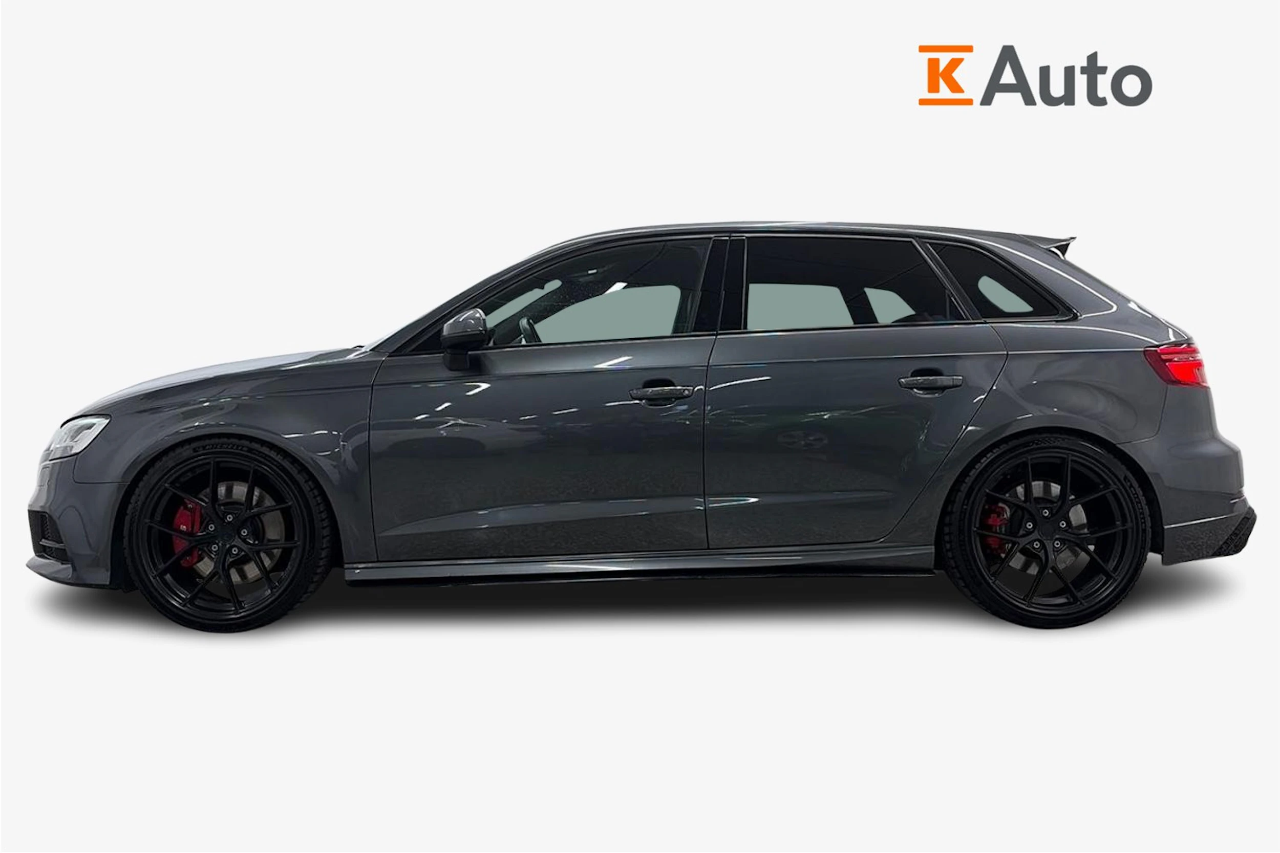 harmaa Audi S3 2018 kuva 5.