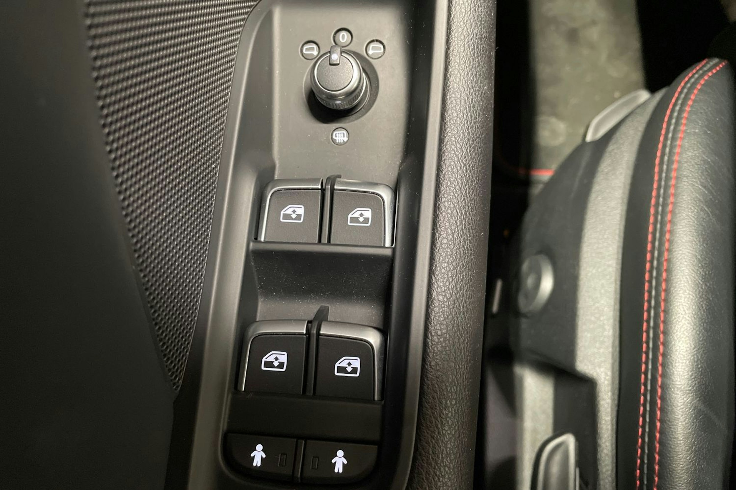 Punainen Audi S3 2019 kuva 26.