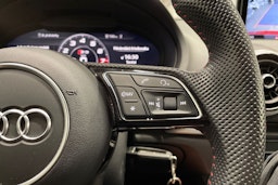 Punainen Audi S3 2019 kuva 28.