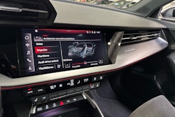 Musta Audi S3 2021 kuva 21.