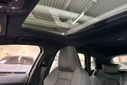 Musta Audi S3 2021 kuva 22.
