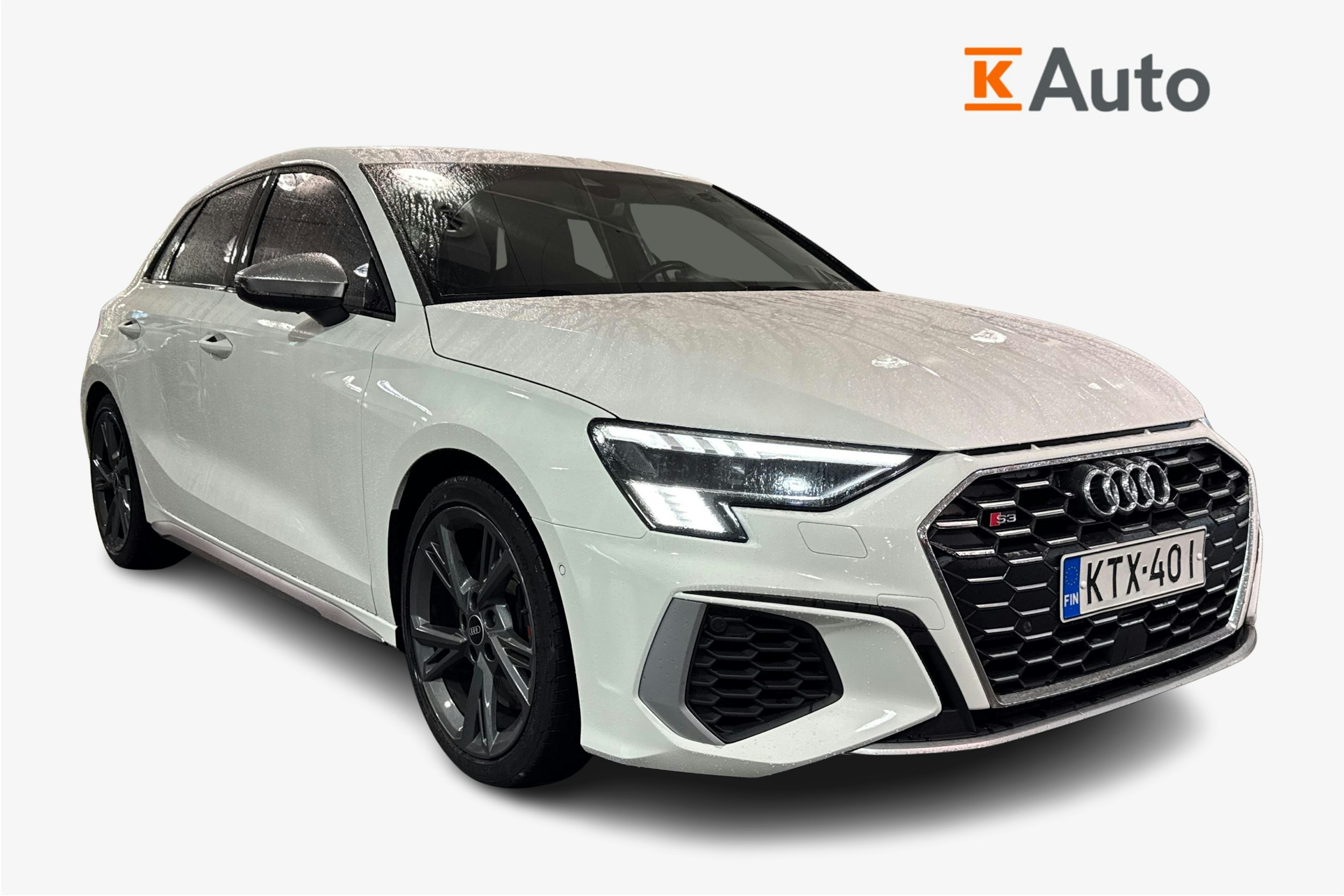Valkoinen Audi S3 2021 kuva 1.