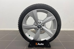 Valkoinen Audi S3 2021 kuva 13.