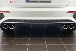 Valkoinen Audi S3 2021 kuva 23.