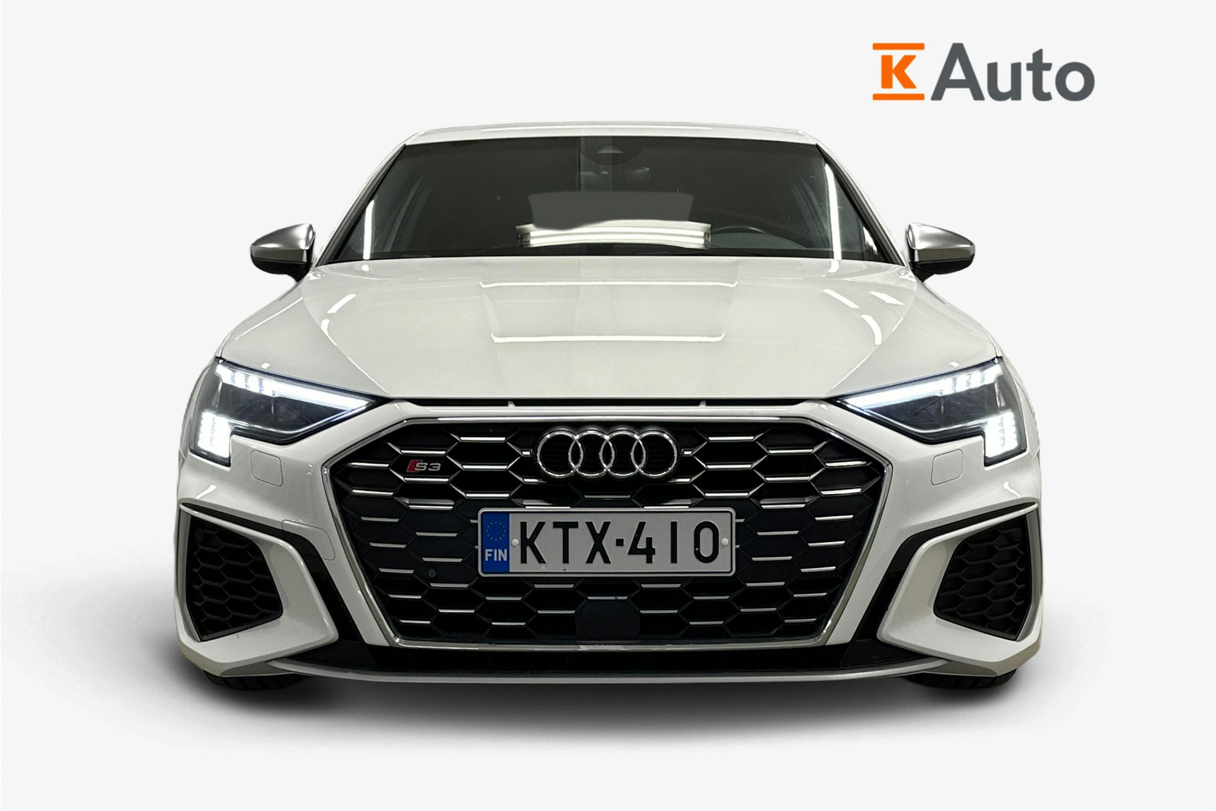 valkoinen Audi S3 2021 kuva 5.