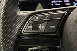valkoinen Audi S3 2021 kuva 11.