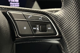 valkoinen Audi S3 2021 kuva 12.