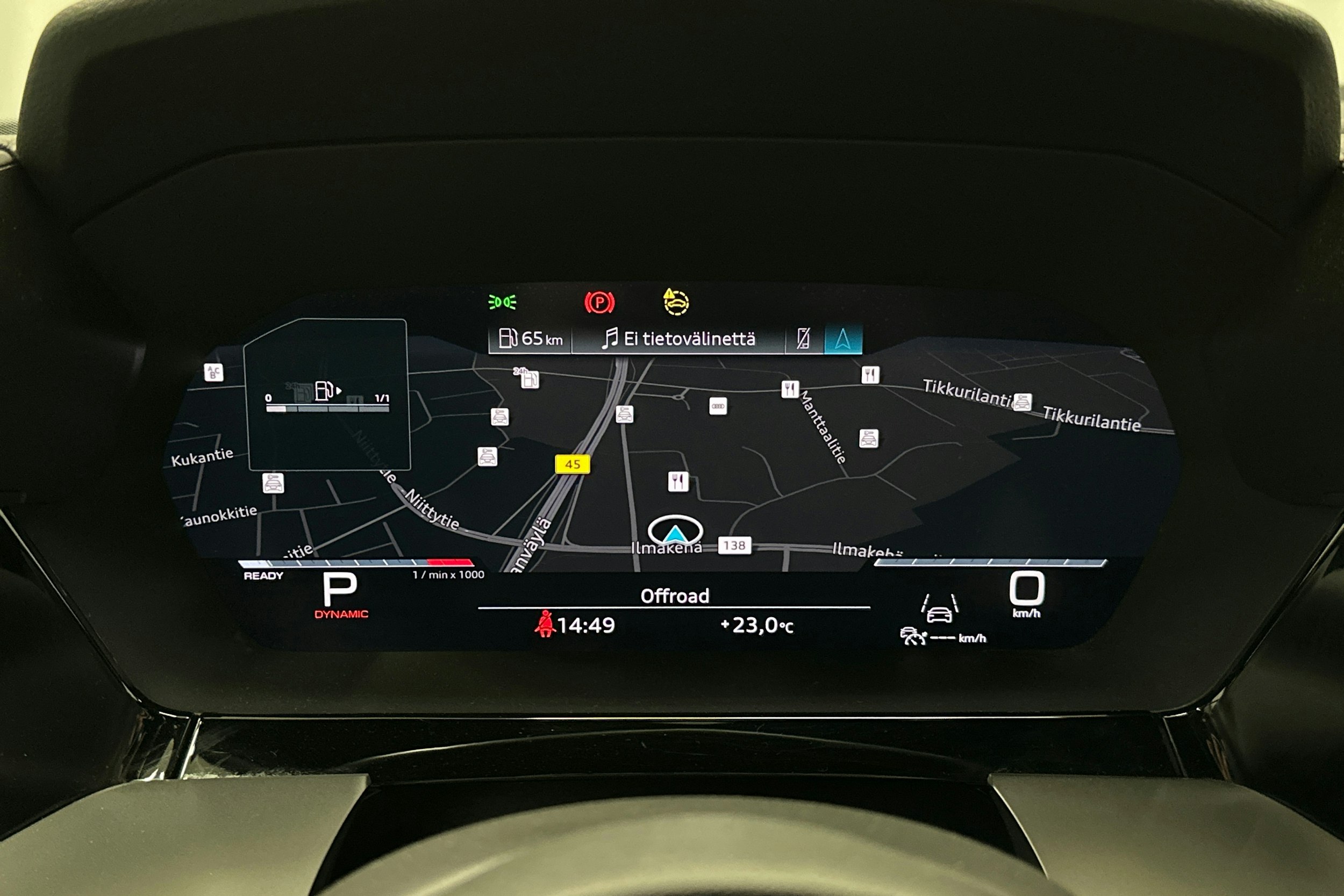 valkoinen Audi S3 2021 kuva 13.