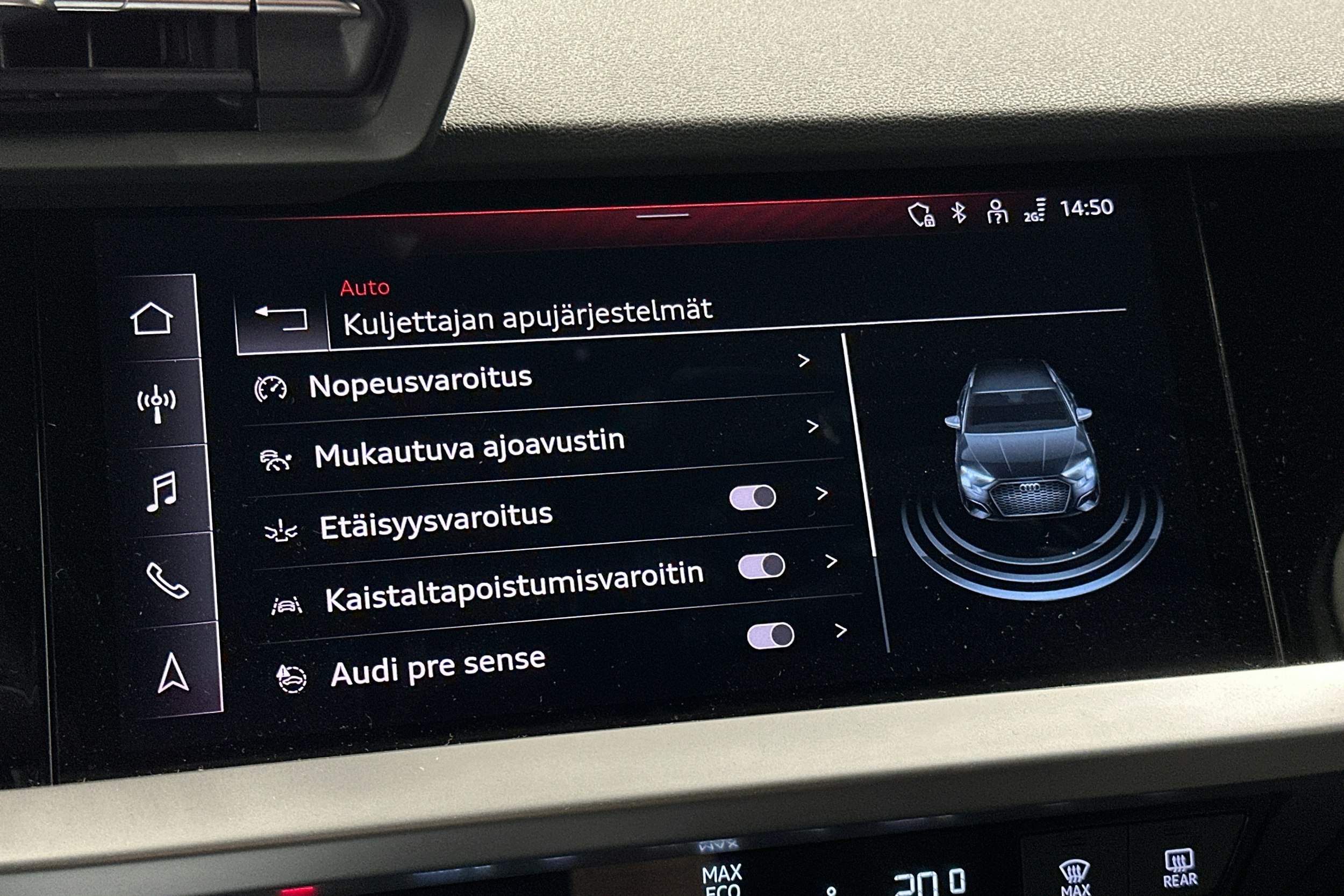 valkoinen Audi S3 2021 kuva 18.