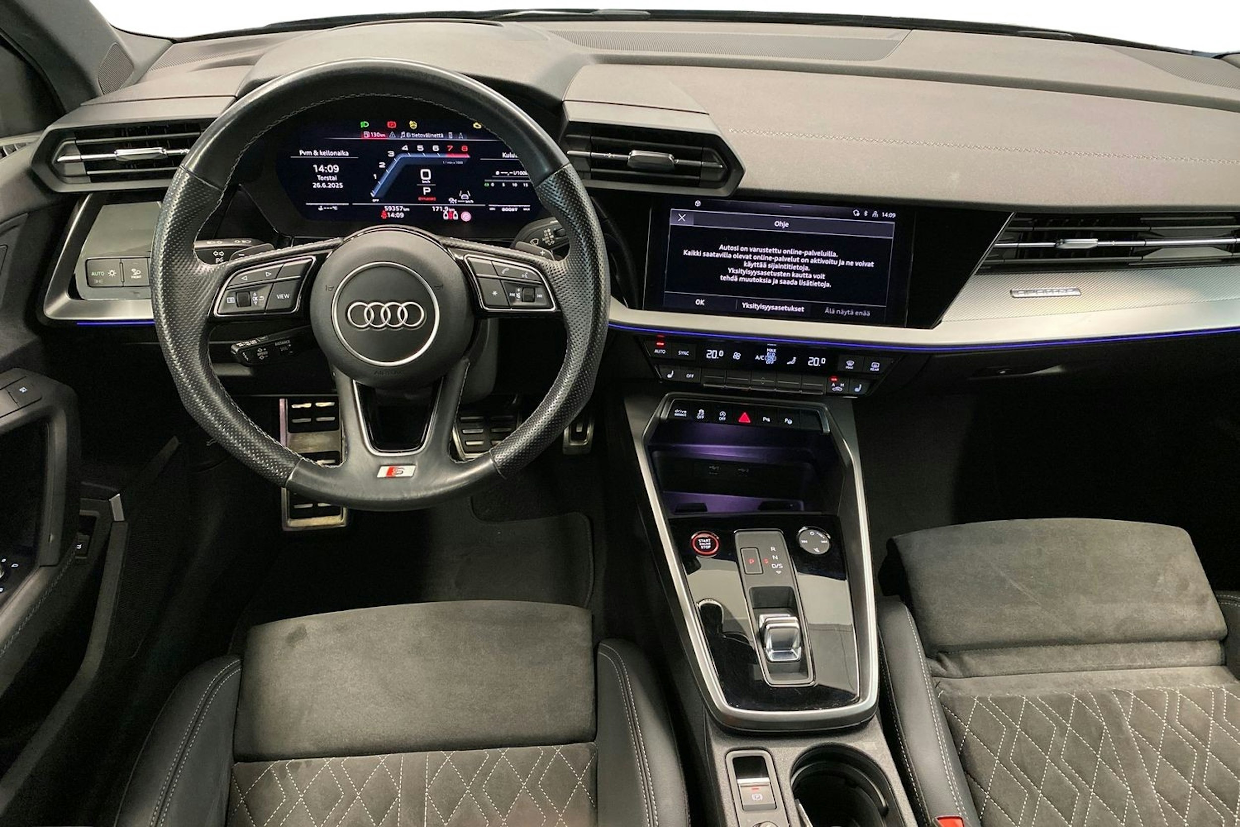 met. musta Audi S3 2021 kuva 7.