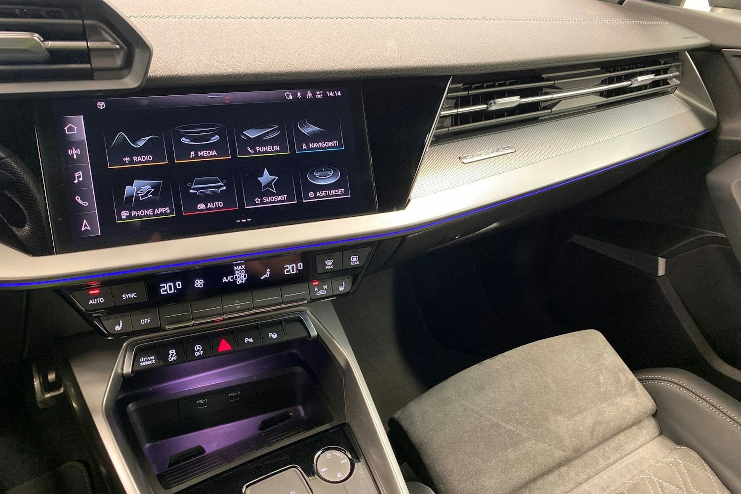met. musta Audi S3 2021 kuva 18.