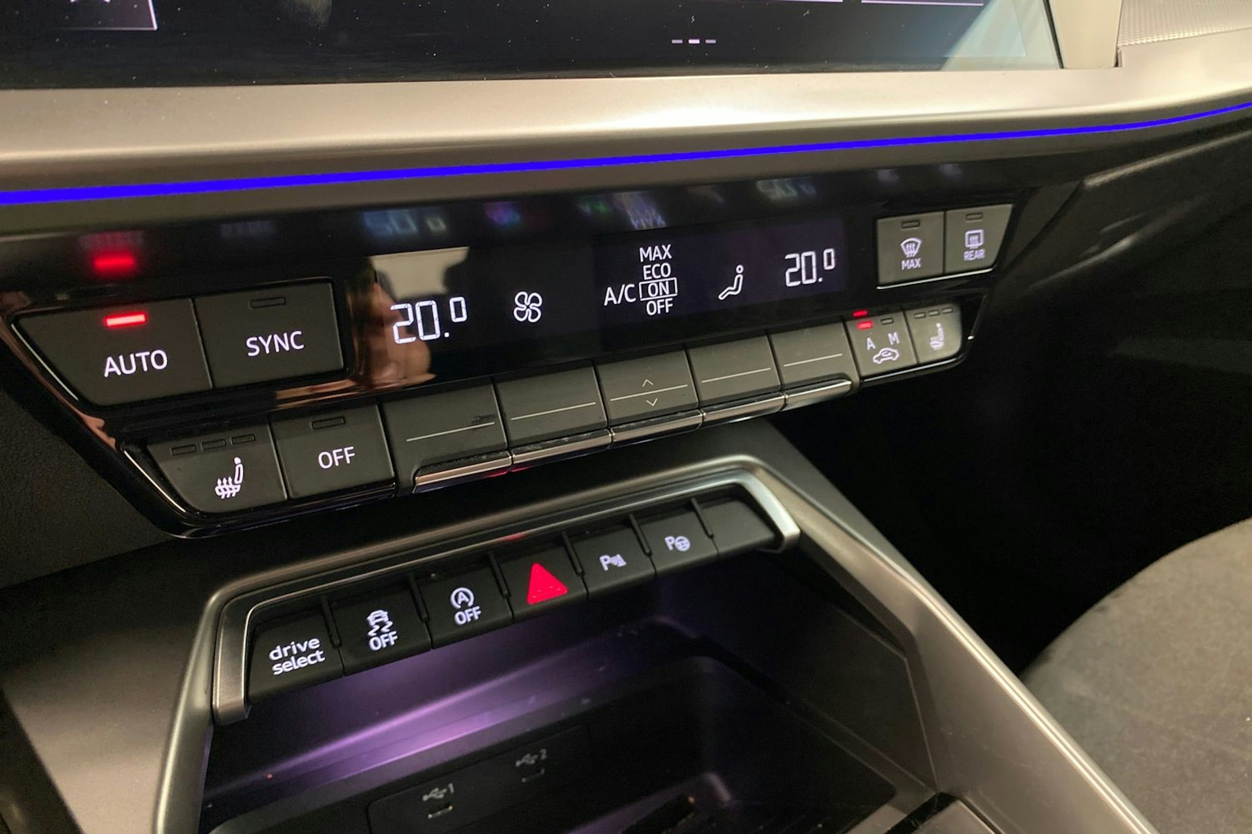 met. musta Audi S3 2021 kuva 19.