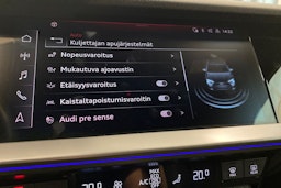 met. musta Audi S3 2021 kuva 24.