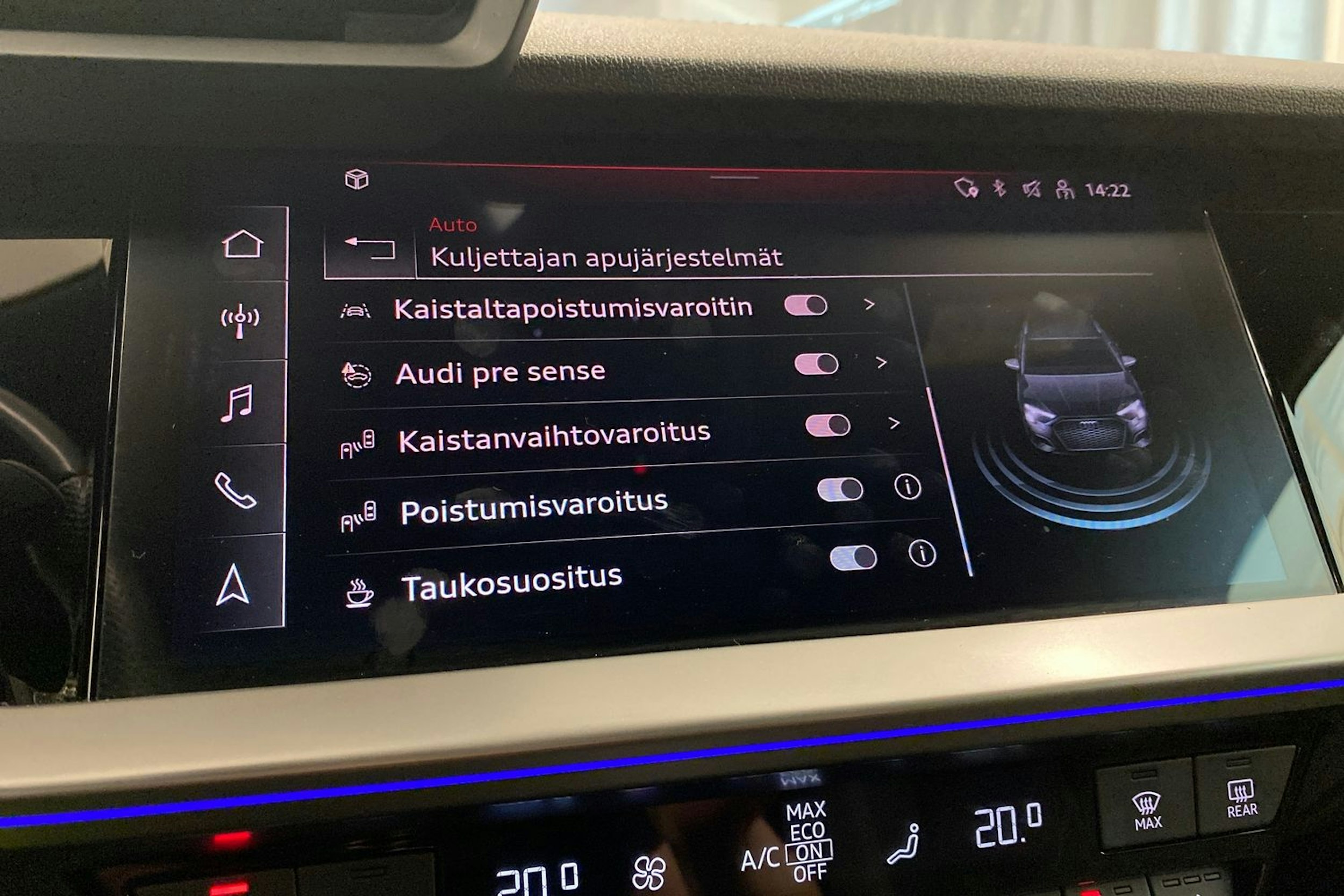 met. musta Audi S3 2021 kuva 25.