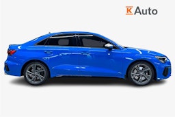 sininen Audi S3 2021 kuva 6.