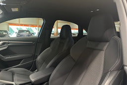 sininen Audi S3 2021 kuva 13.