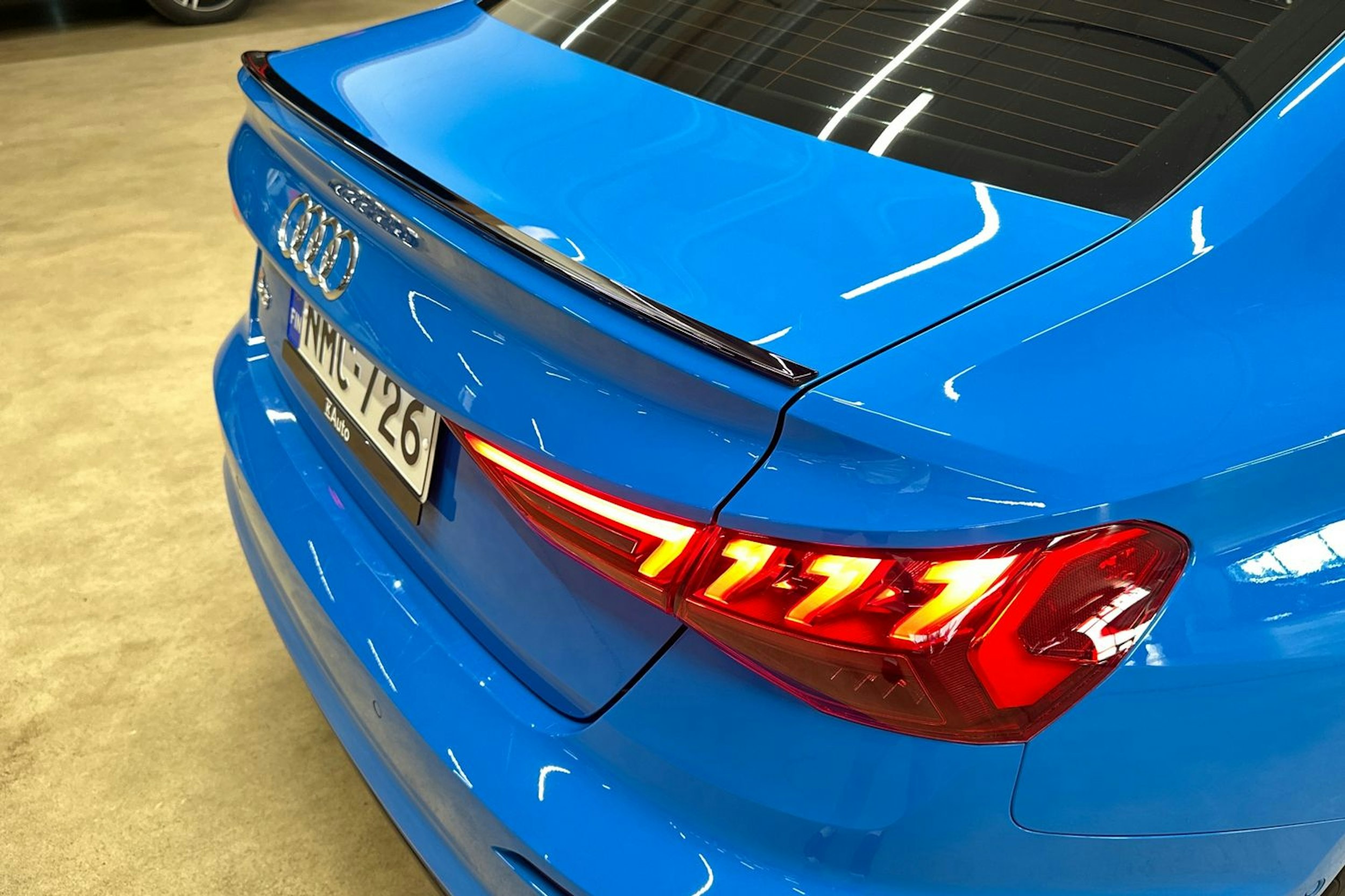 sininen Audi S3 2021 kuva 21.