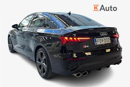 Musta Audi S3 2022 kuva 2.
