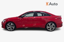 Punainen Audi S3 2022 kuva 6.