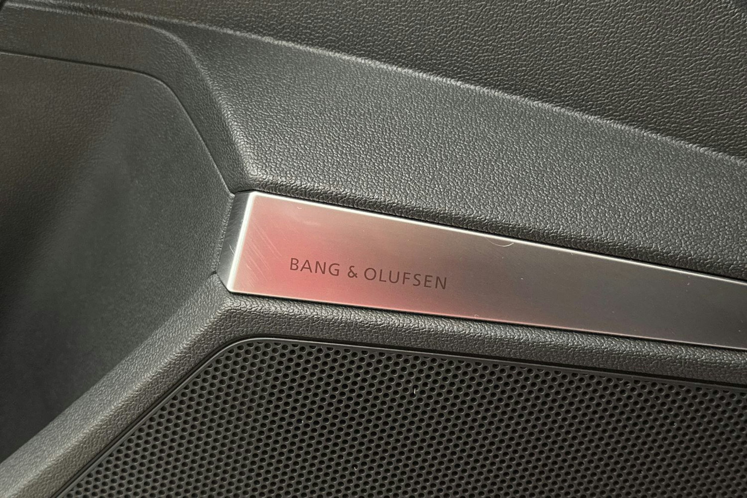 Punainen Audi S3 2022 kuva 20.