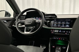 vihreä Audi S3 2023 kuva 8.