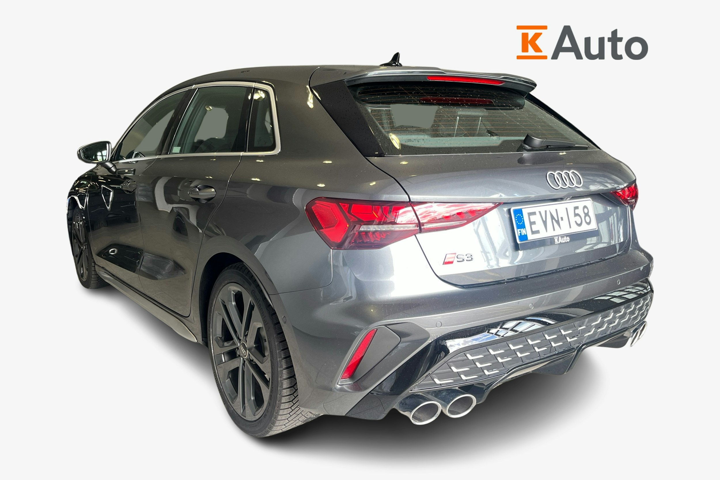 Harmaa Audi S3 2025 kuva 2.