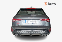 Harmaa Audi S3 2025 kuva 3.