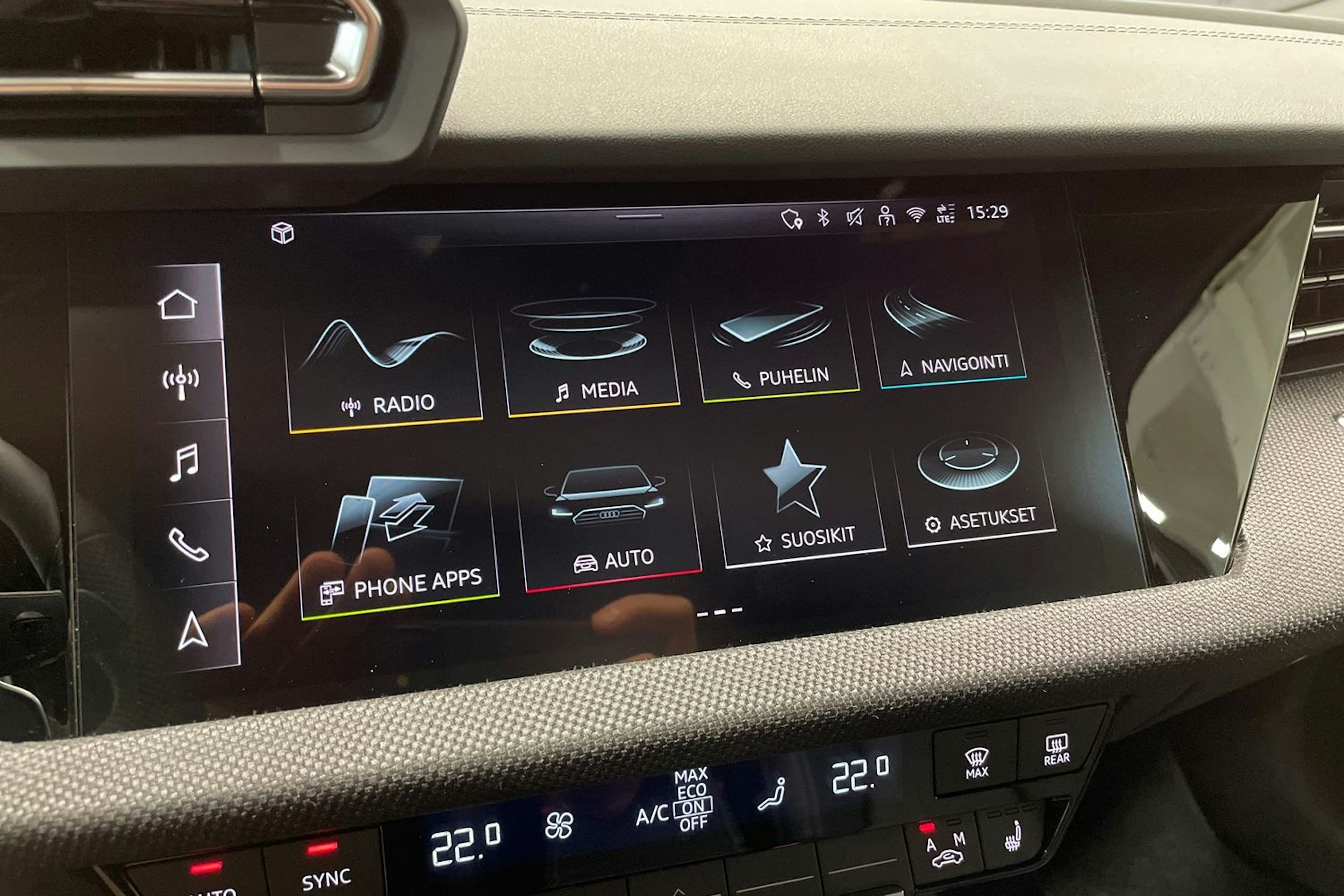 harmaa Audi S3 2025 kuva 13.