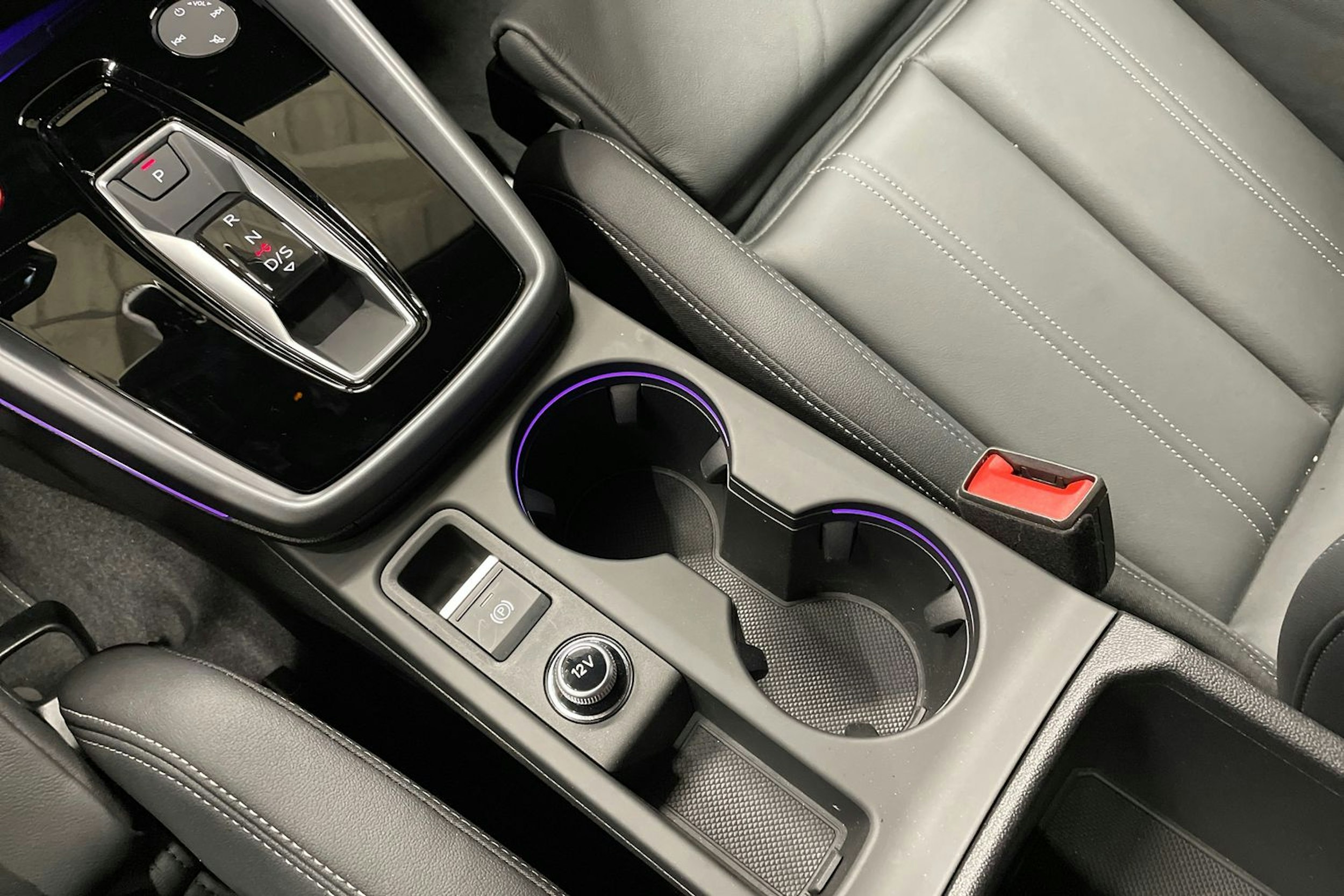 harmaa Audi S3 2025 kuva 15.