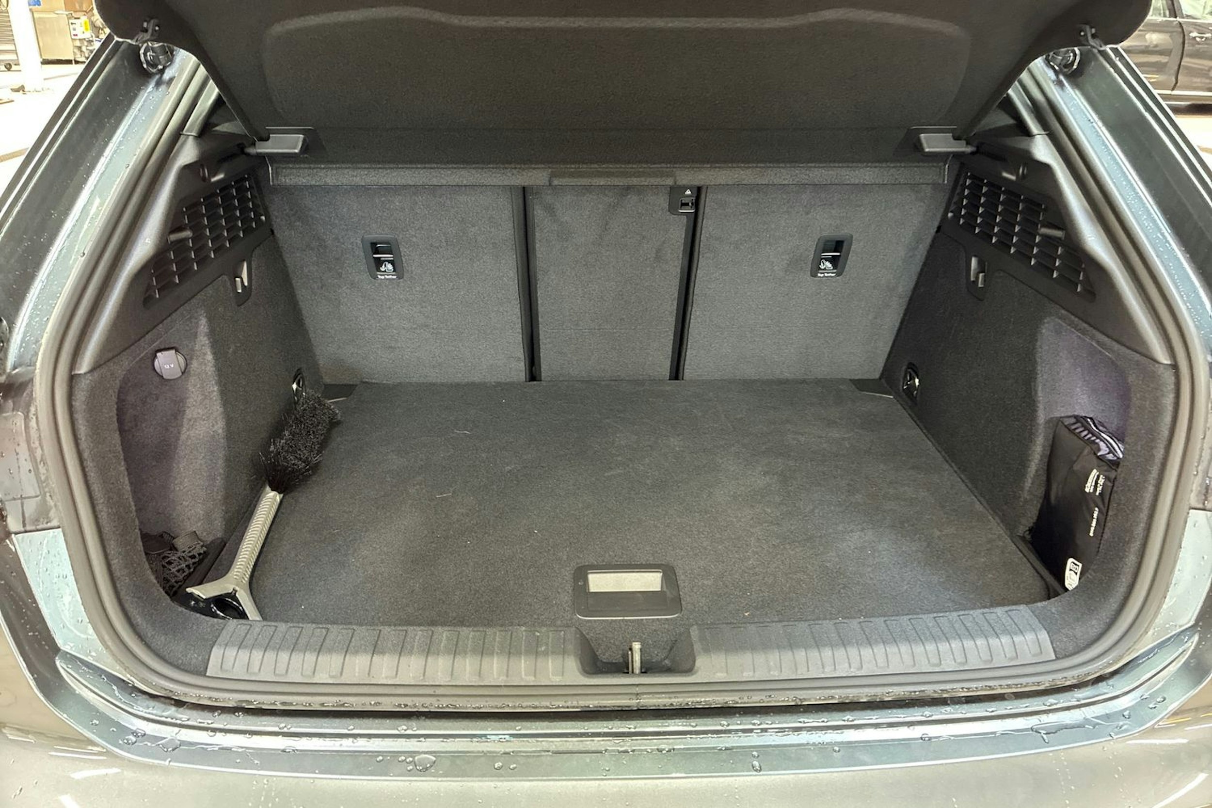harmaa Audi S3 2025 kuva 13.