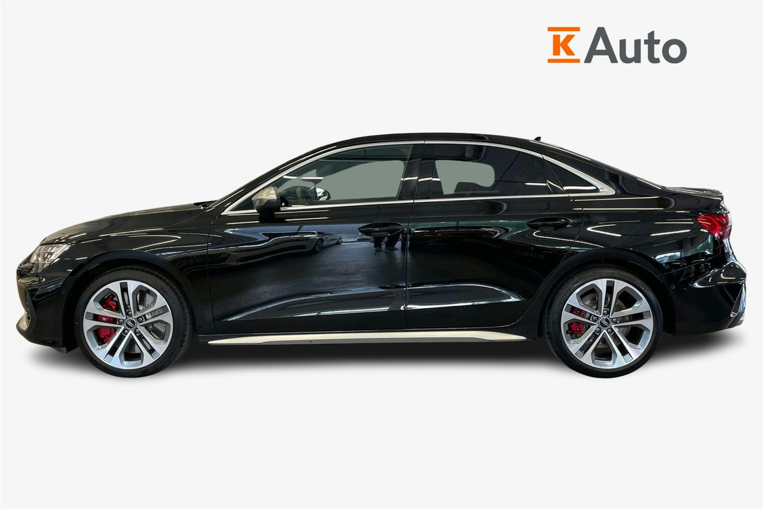 met. musta Audi S3 2025 kuva 5.