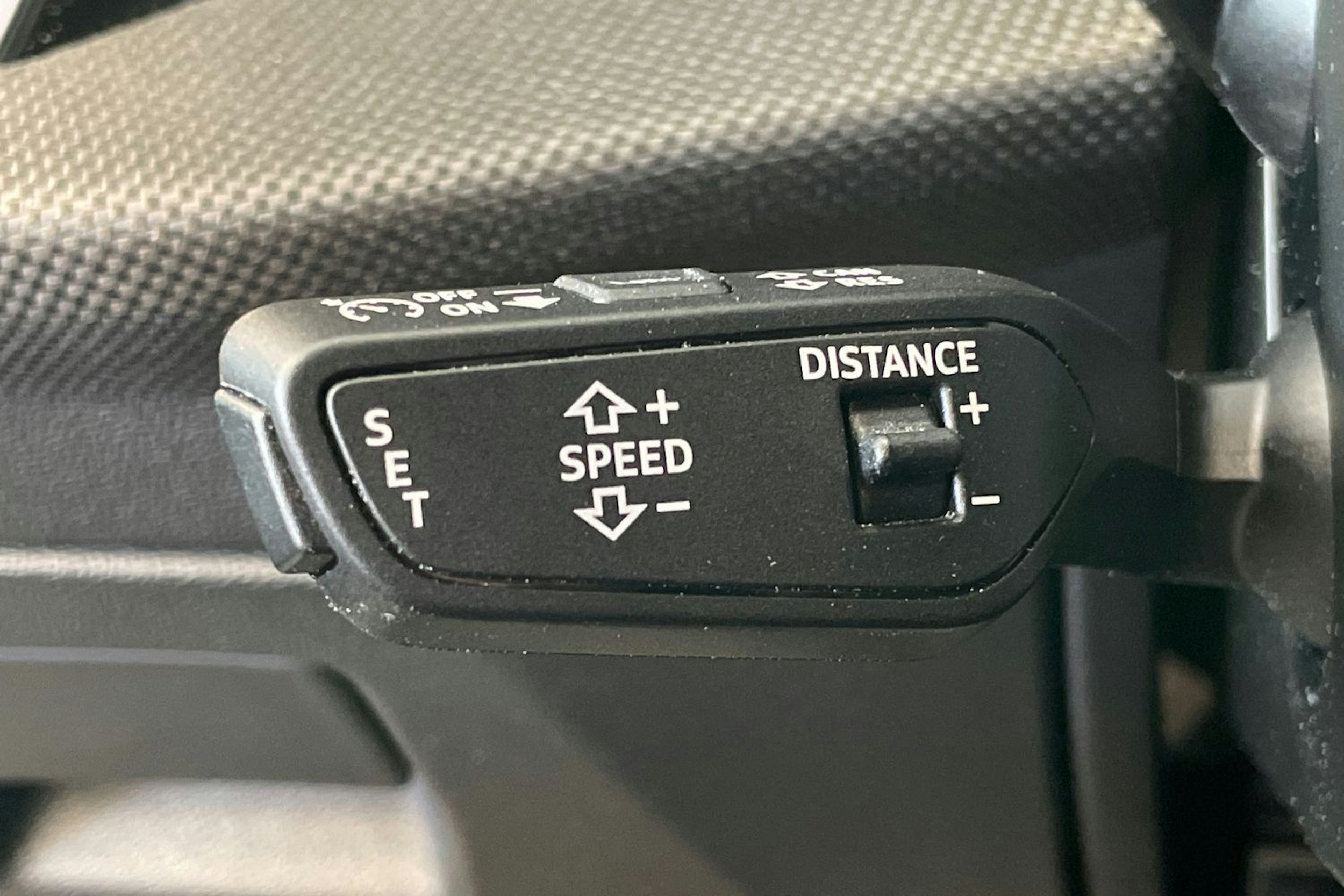 met. musta Audi S3 2025 kuva 14.