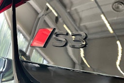met. musta Audi S3 2025 kuva 26.