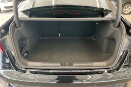 met. musta Audi S3 2025 kuva 27.