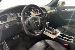 musta Audi S4 2012 kuva 7.