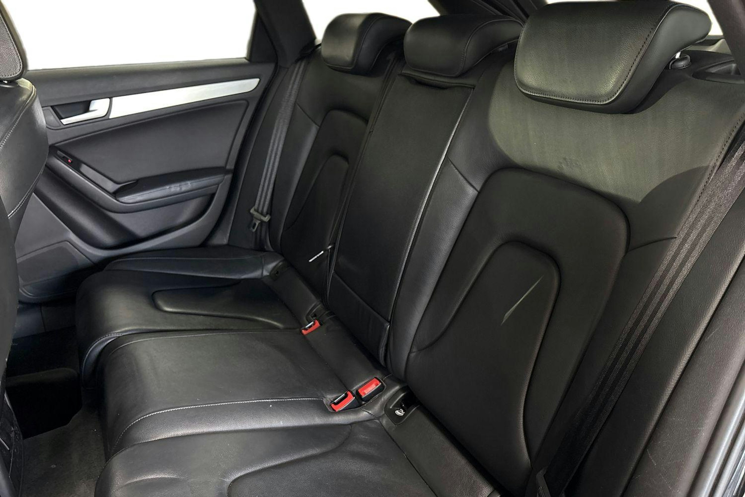 musta Audi S4 2012 kuva 10.