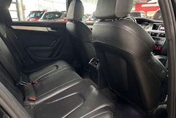 musta Audi S4 2012 kuva 14.