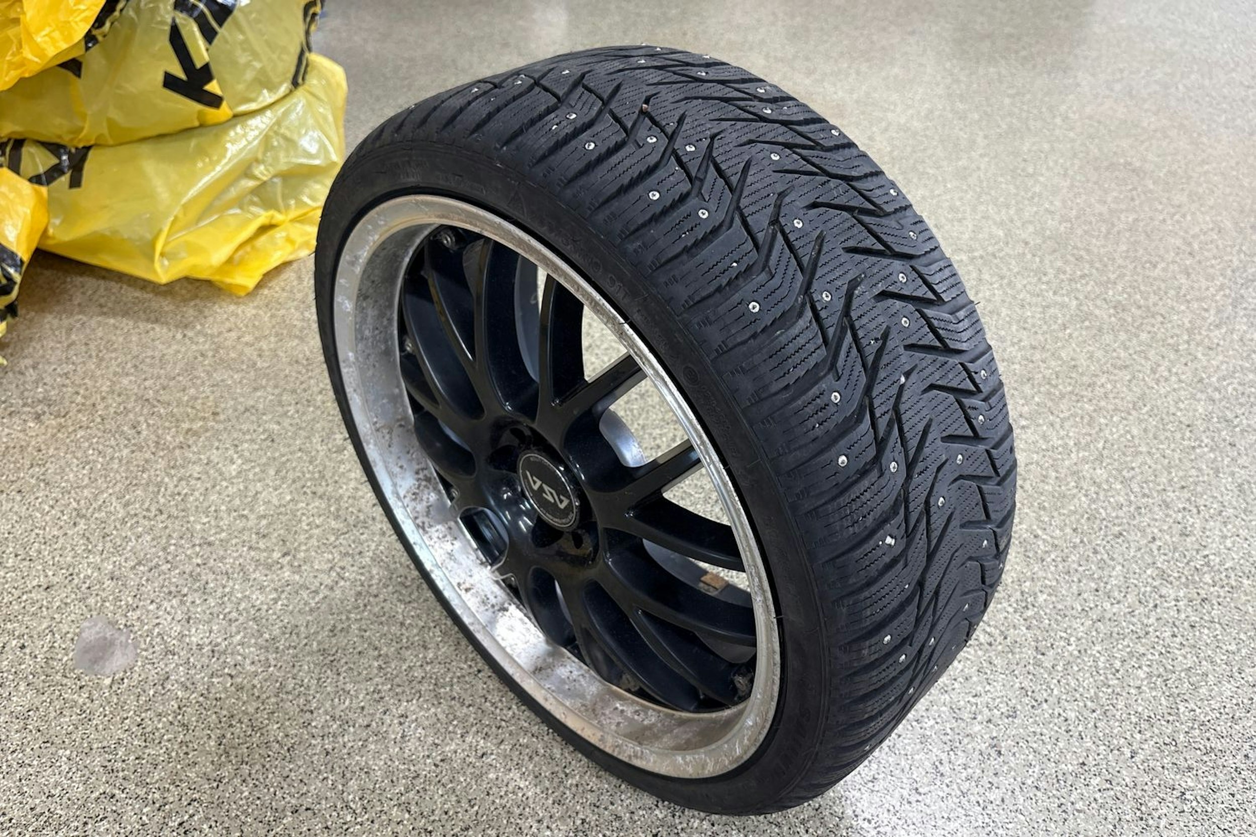 musta Audi S4 2012 kuva 26.