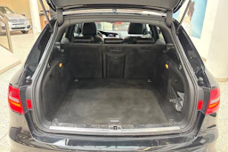 Musta Audi S4 2012 kuva 12.
