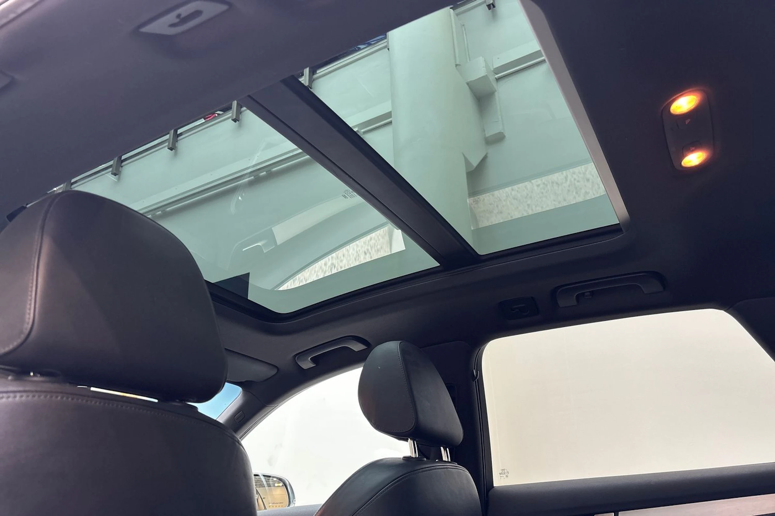 Musta Audi S4 2012 kuva 14.