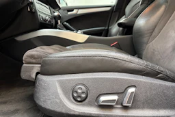 Musta Audi S4 2012 kuva 16.