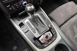 Musta Audi S4 2012 kuva 22.