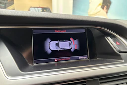 Musta Audi S4 2012 kuva 24.