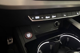 valkoinen Audi S4 2023 kuva 22.