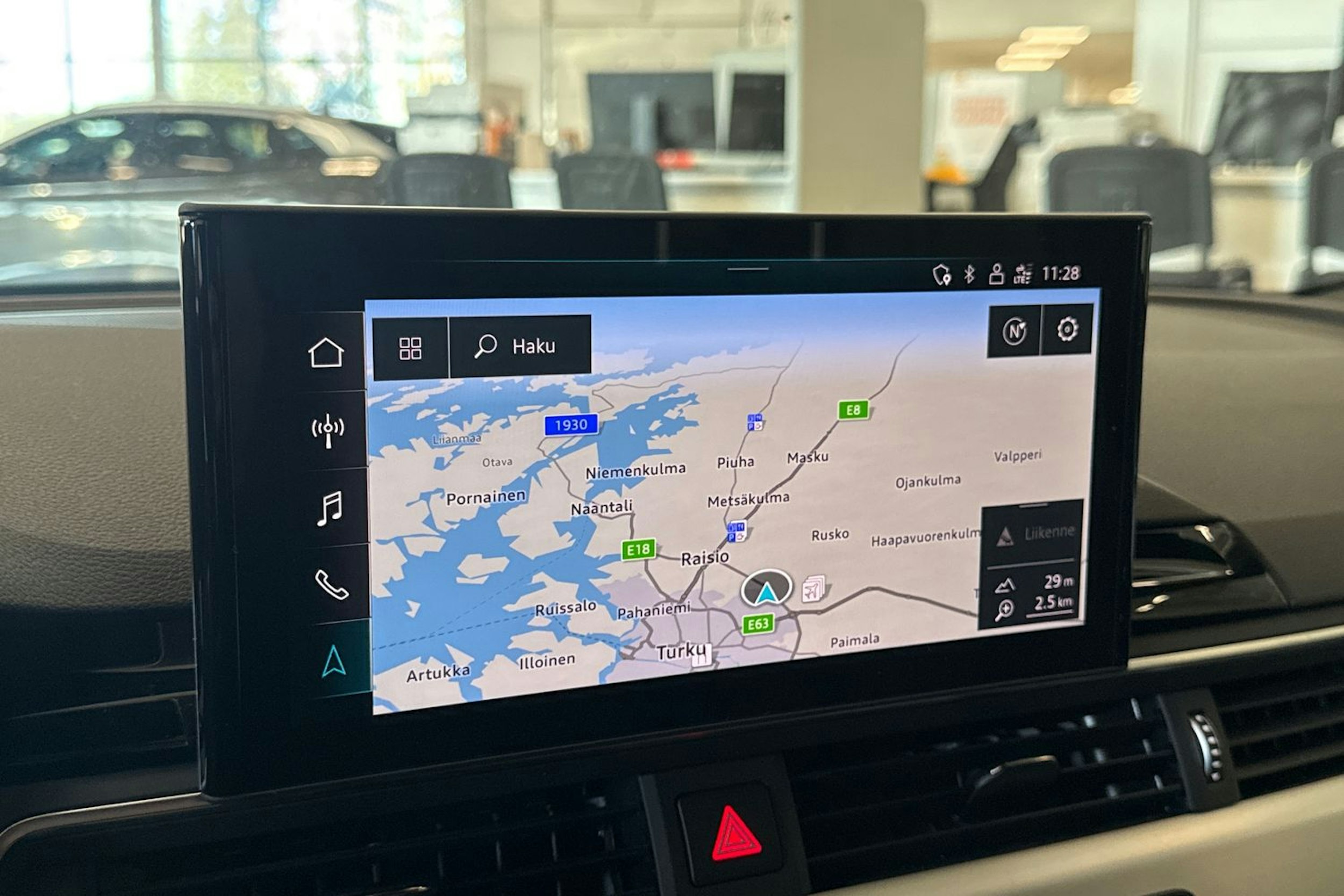 valkoinen Audi S4 2023 kuva 25.