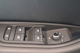 valkoinen Audi S4 2023 kuva 40.