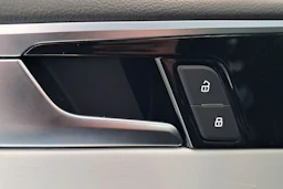 valkoinen Audi S4 2023 kuva 41.
