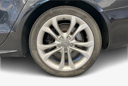 Musta Audi S4 Avant 2011 kuva 11.